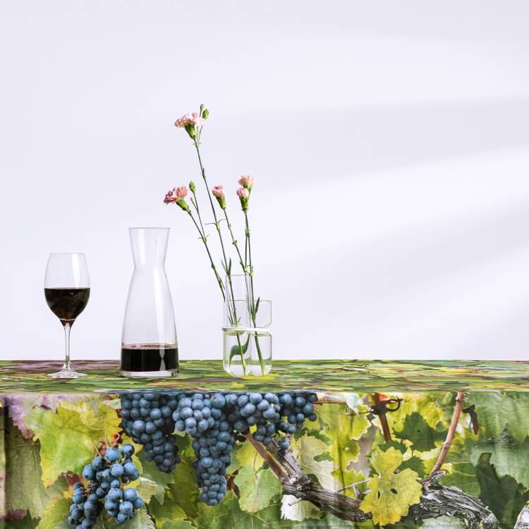 Foonka Vineyard Tischdecke Natur Weinreben