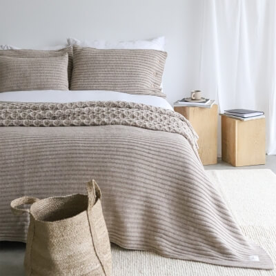 moyha Tagesdecke Cosy Beige 2