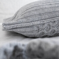 Moyha Strickkissen New Cosy grau