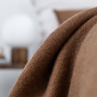 Schurwolle Tagesdecke MOYHA WOOL Haselnuss braun