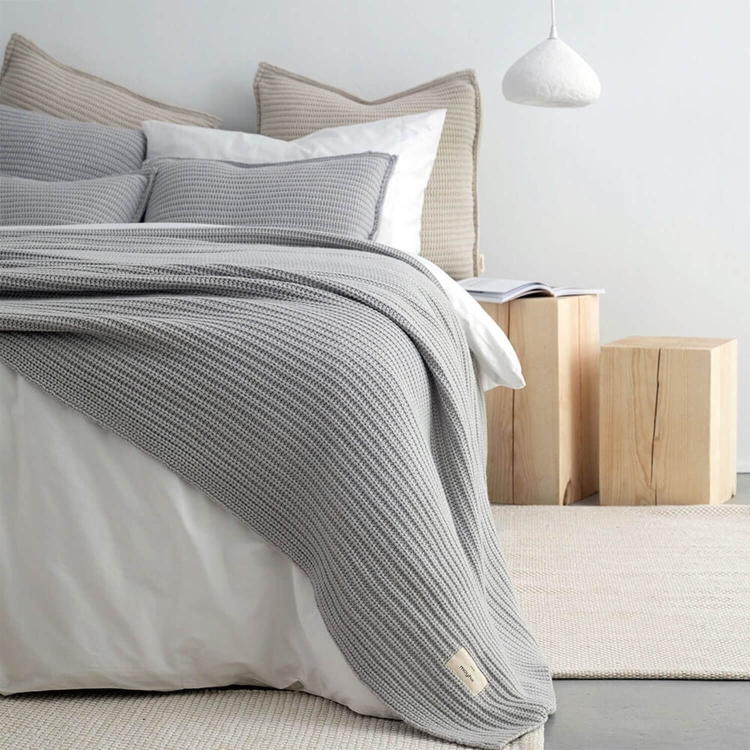 Tagesdecke Hellgrau MOYHA Woolen Weave 260x240 cm