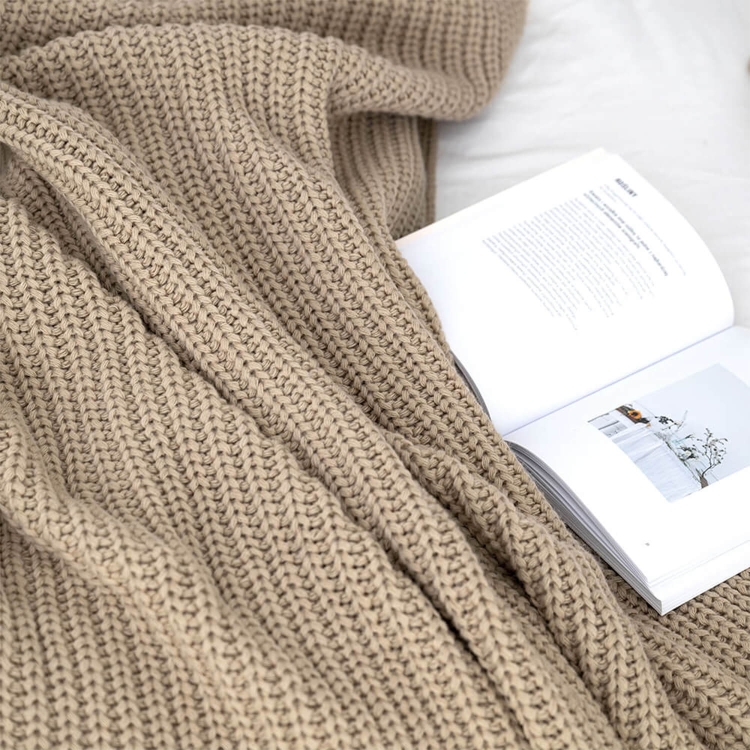 Moyha Strickdecke Woolen Weave, Grobstrick in Beige, 130x170 cm