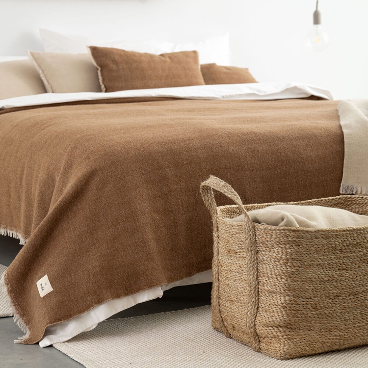 MOYHA Herringbone Dekokissen Haselnussbraun 60x40 cm mit Fransen