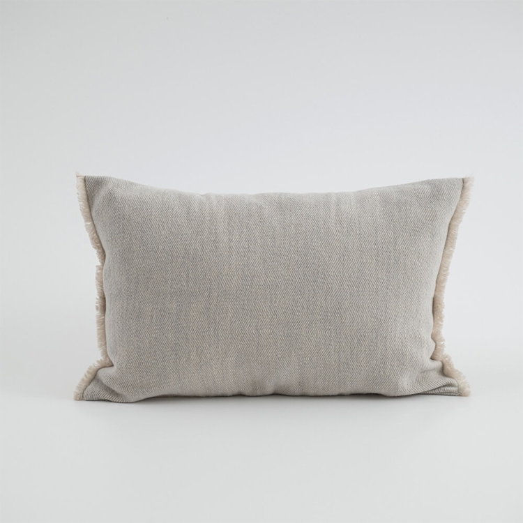 Wohnzimmer mit MOYHA Dekokissen Herringbone Hellgrau 60x40 cm