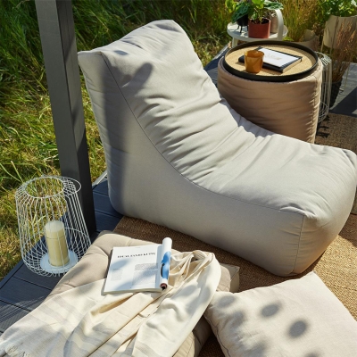 VOX Looz Sitzsack Outdoor Beige, große Größe im Garten. 2
