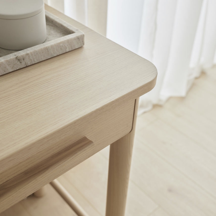 Moderner VOX OMM Schminktisch, Eichenholz, 120 cm breit, robust & edel