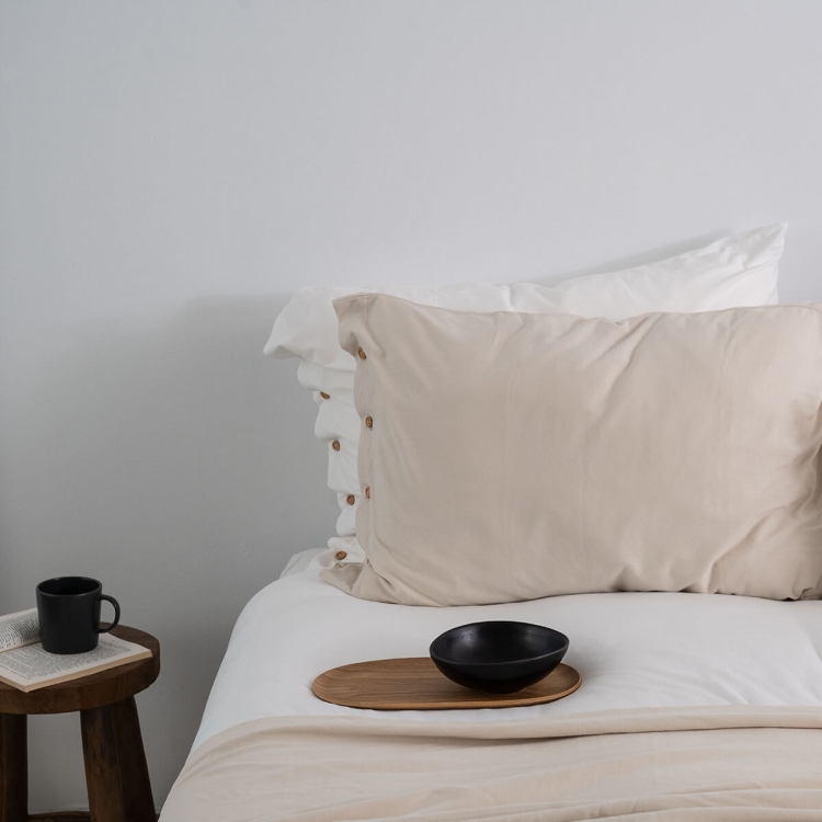 Moyha Dream Bettbezug aus Jersey, Farbe Beige, mit Holzknöpfen