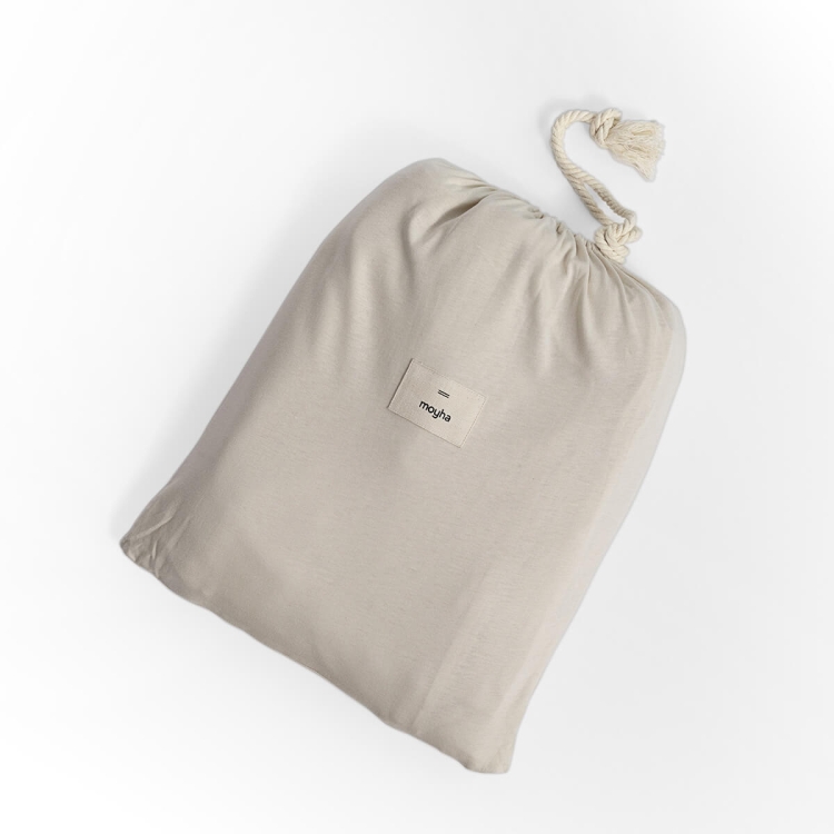 Moyha Bettwäsche-Set Dream, Jersey in Beige mit Holzknöpfen im Stoffbeutel