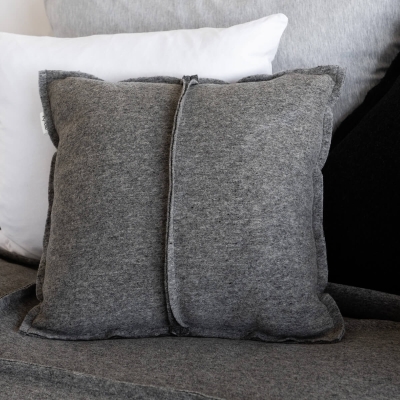 moyha Simple Dekokissen grau Melange 50x50 cm Schurwolle