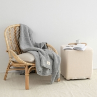 Moyha Soft Nap Plaid aus Grobstrick, grau, Strickdecke 130x180 cm