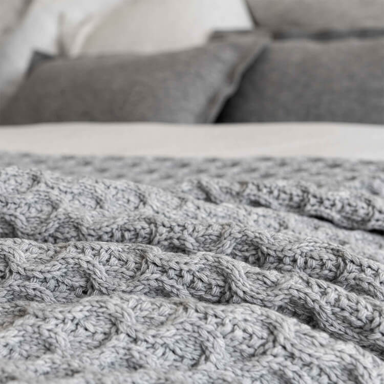 Wolldecke grau Cosy von Moyha