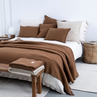 MOHYA Woll Tagesdecke Haselnussbraun