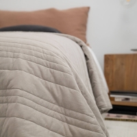 Moyha gesteppte Tagesdecke, Farbton Grau-Beige Taupe, 100% Baumwolle, Polyestervlies-Füllung