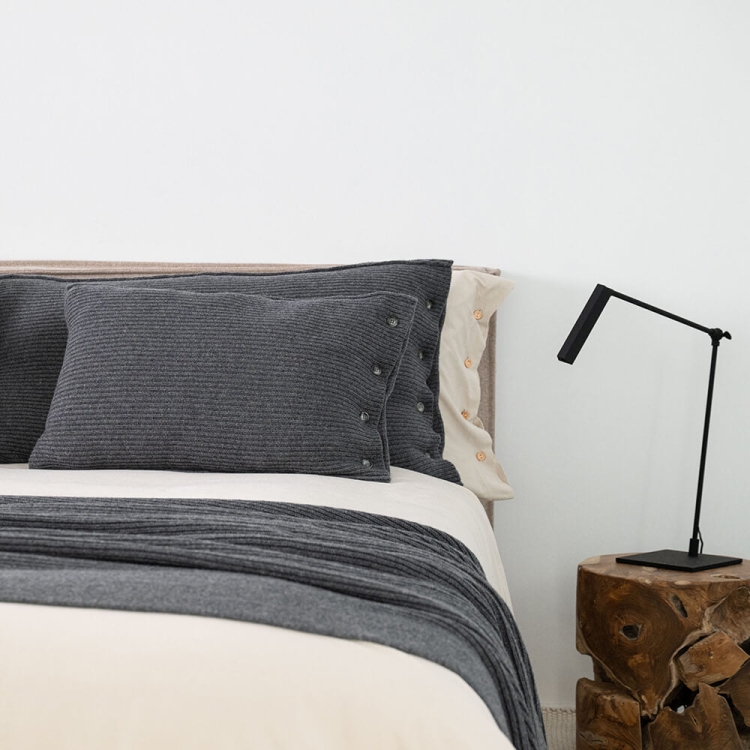 Moyha Classic Premium Sofakissen 60x40, dunkelgrau Graphit, 80% Schurwolle