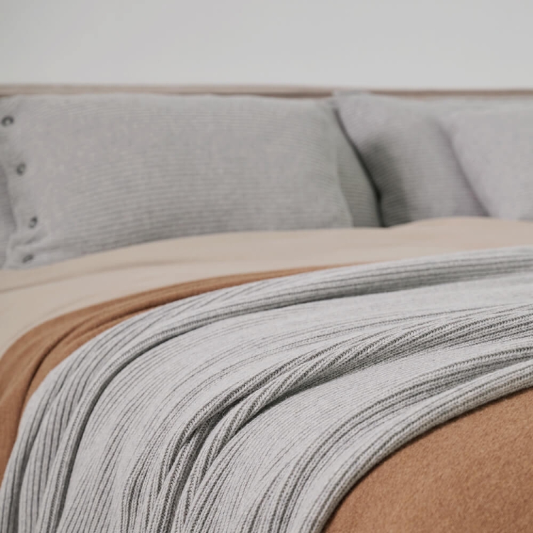 Moyha Classic Premium Wolldecke, Farbe Grau, 80% Schurwolle