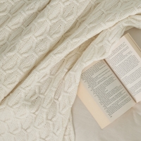 Moyha Luxury Woll-Strickdecke ecru/creme, aus 80% Schurwolle