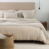 Moyha Close to Nature Tagesdecke ecru/sand aus recyceltem Baumwollgarn