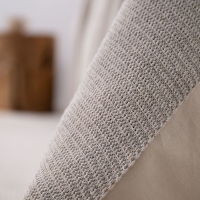 Moyha Close to Nature Tagesdecke, Farbton ecru–sand, Material: recyceltes Baumwollgarn