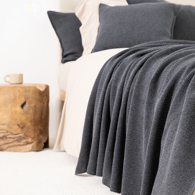 Moyha Close to Nature Überwurf, dunkelgrau/Graphit, aus recyceltem Baumwollgarn
