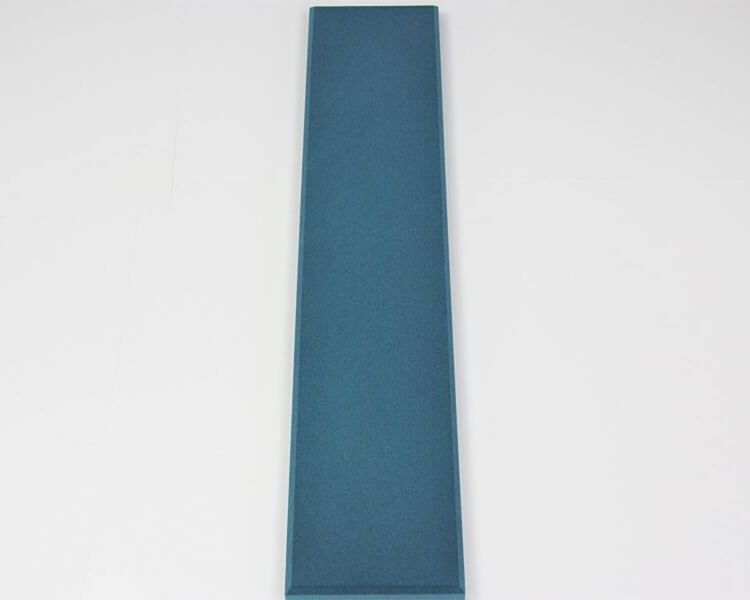 Lange 3D Wandplatte Stick edge mit schrägen Kanten