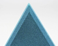 Weiches 3D Wandpaneel Triada edge aus Akustikschaumstoff mit schrägen Kanten