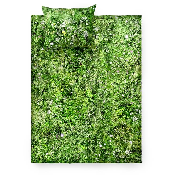 Alpen Wiese Bettwäsche Hayka von Foonka