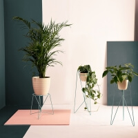 Mintgrüne Blumenständer Metall Bujnie Blum Kollektion Flo