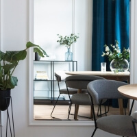 Flurdekoration Blumenständer Metall Bujnie Neo